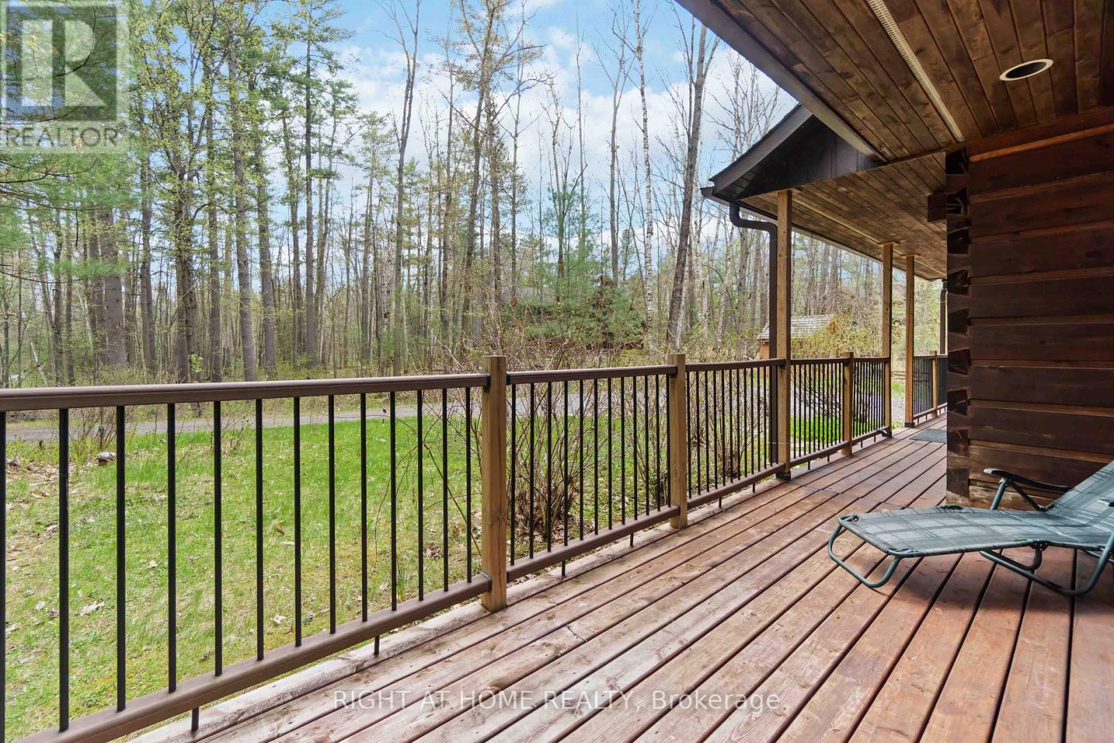 101 Myrtle Lane, Ottawa, Ontario  K0A 3M0 - Photo 6 - X12666050