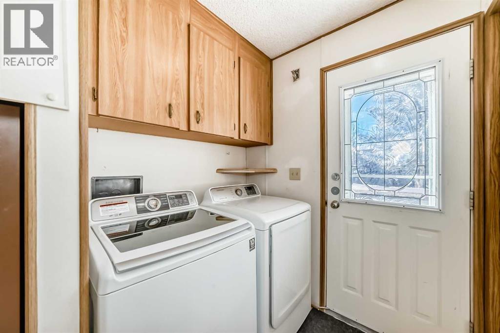 3227 Burroughs Manor NE, Calgary, Alberta  T1Y 6K1 - Photo 26 - A2290599