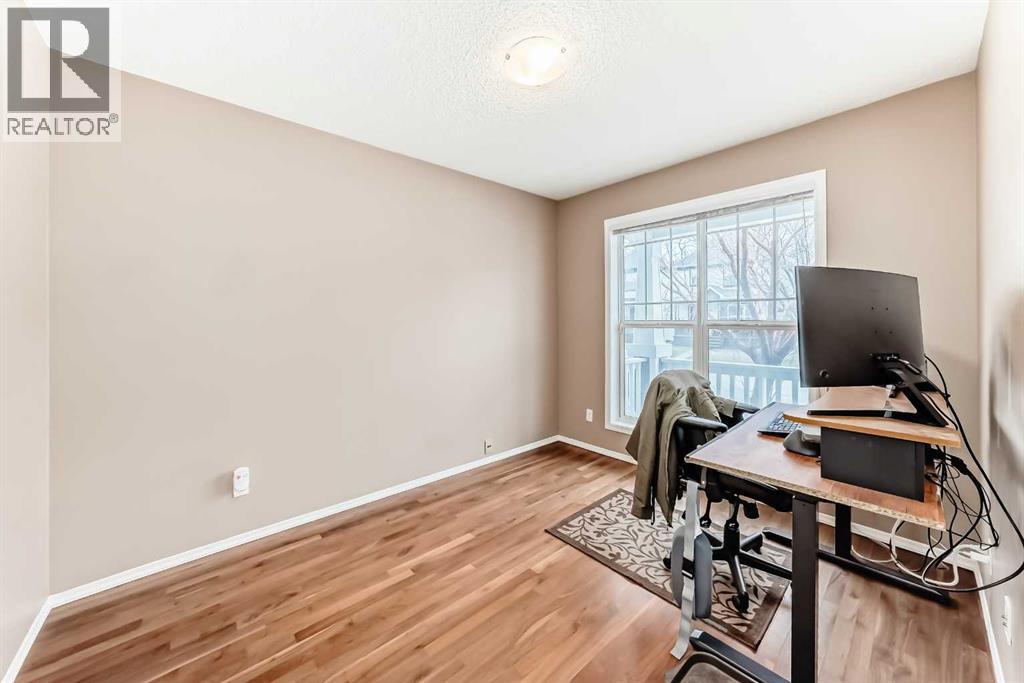 273 Tuscany Springs Way NW, Calgary, Alberta  T3L 2X7 - Photo 5 - A2302392