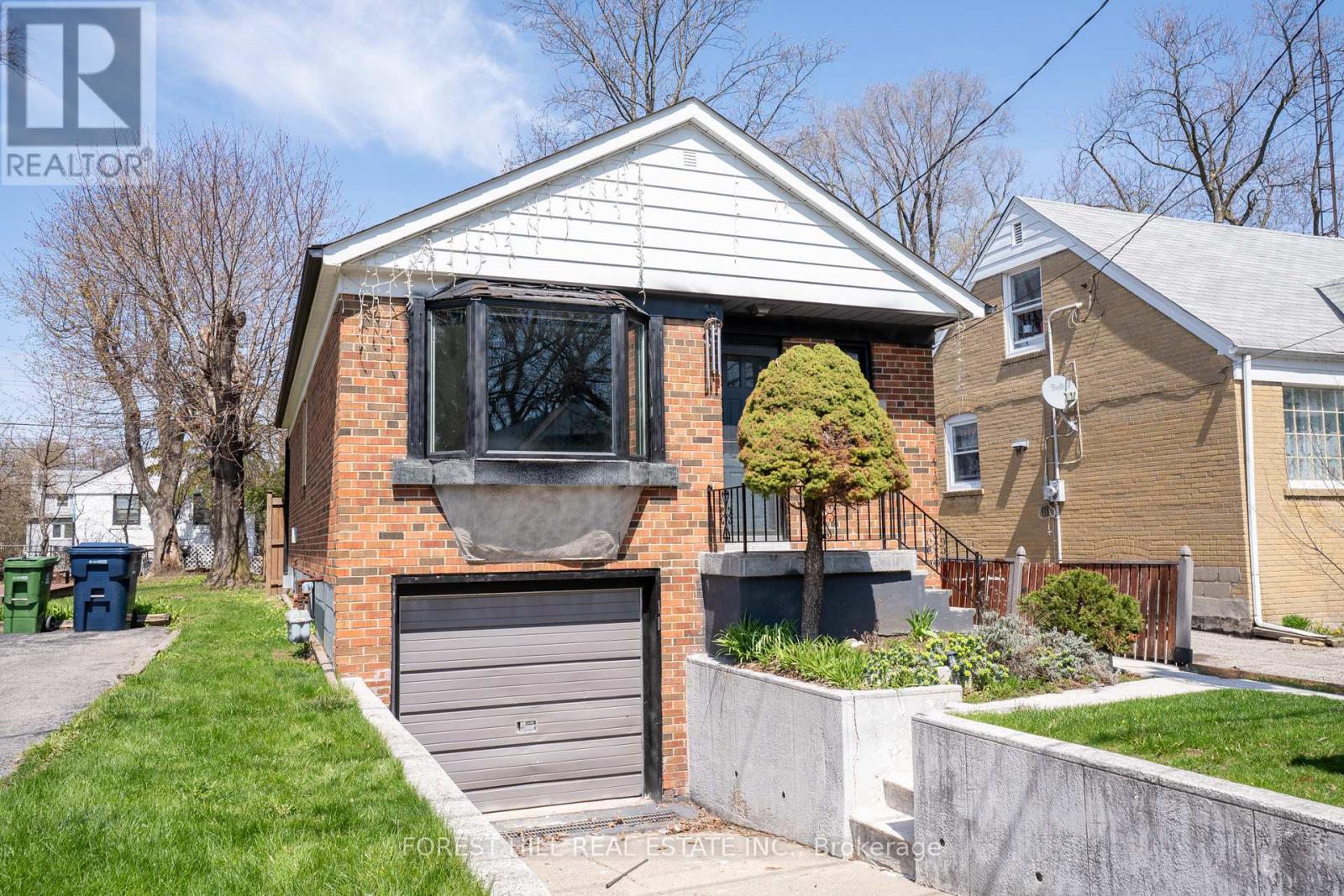 170 Bogert Avenue, Toronto, Ontario  M2N 1K9 - Photo 4 - C13038574
