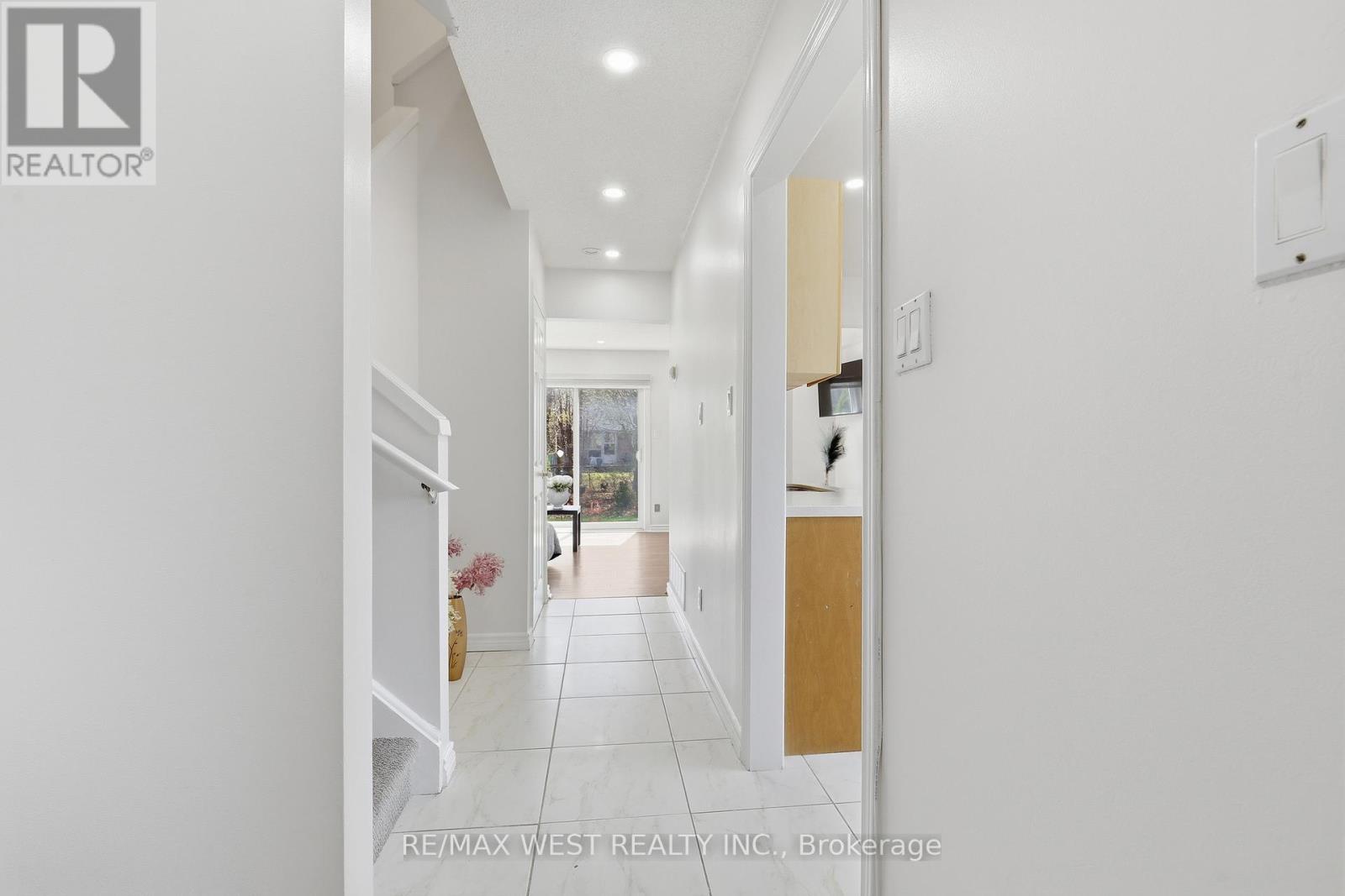 1 - 151 Wickson Trail, Toronto, Ontario  M1B 2L5 - Photo 19 - E13038612