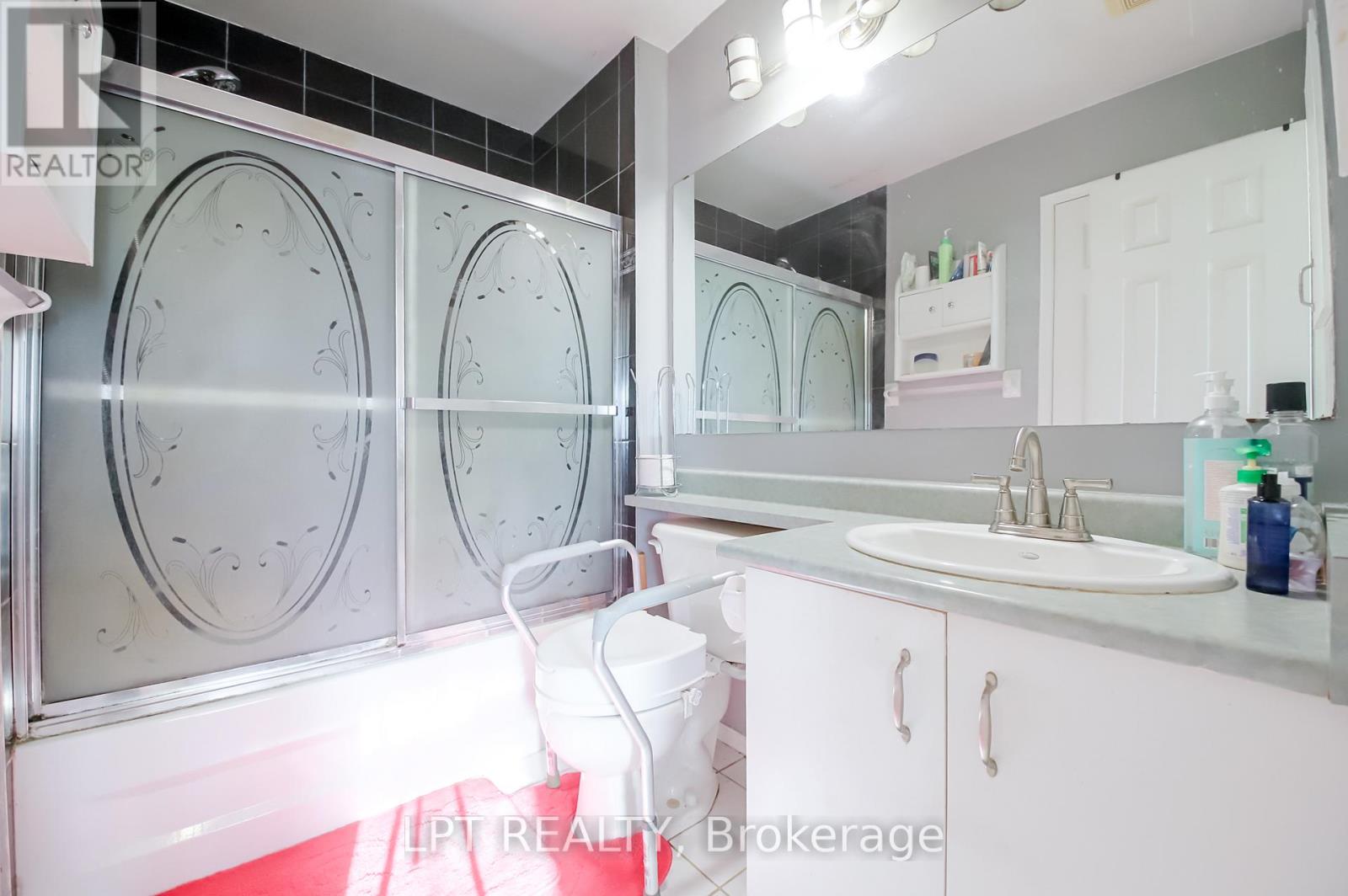 36 - 1378 Meadowvale Road, Toronto, Ontario  M1B 5Z4 - Photo 16 - E13038650