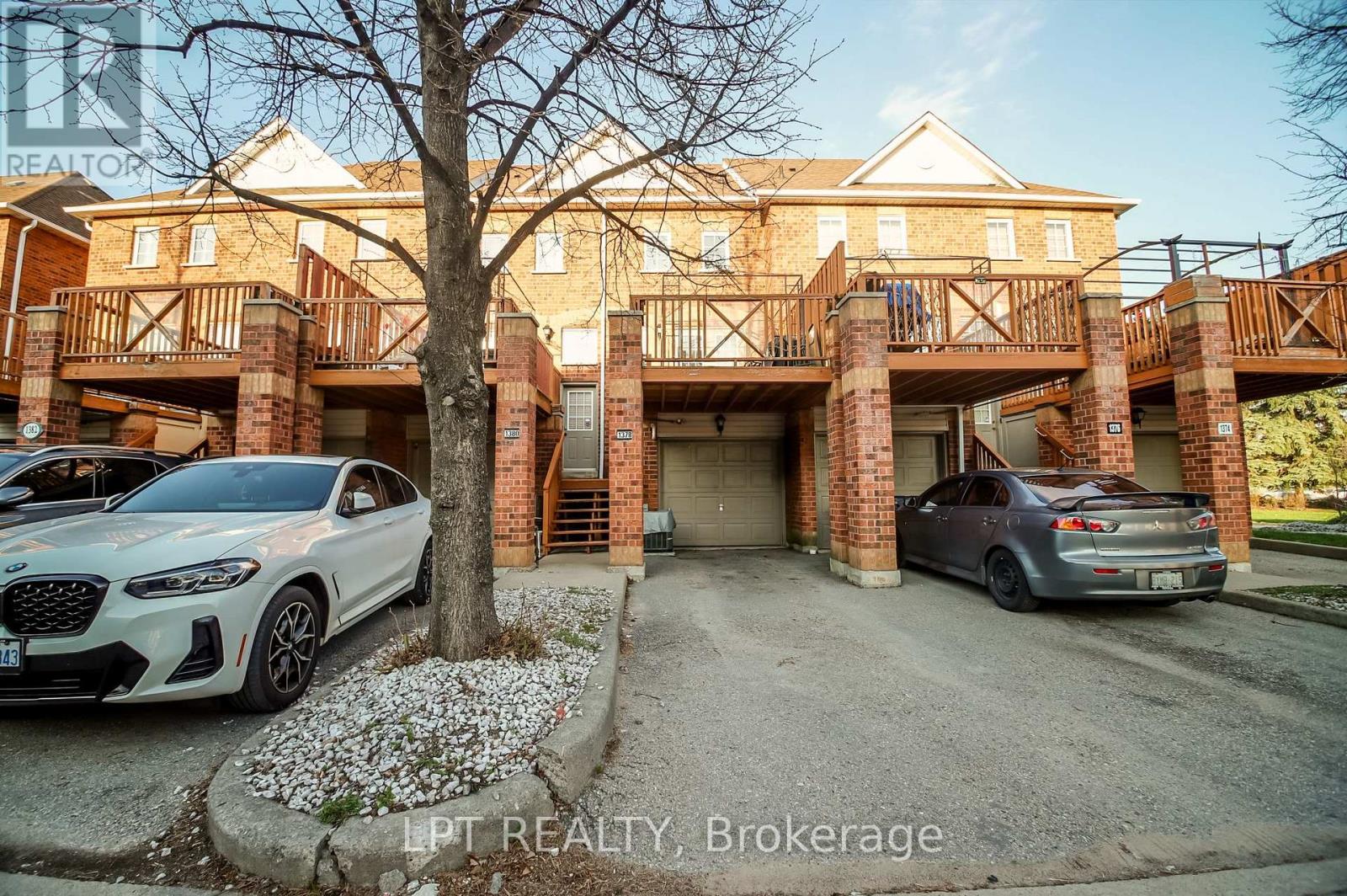36 - 1378 Meadowvale Road, Toronto, Ontario  M1B 5Z4 - Photo 2 - E13038650