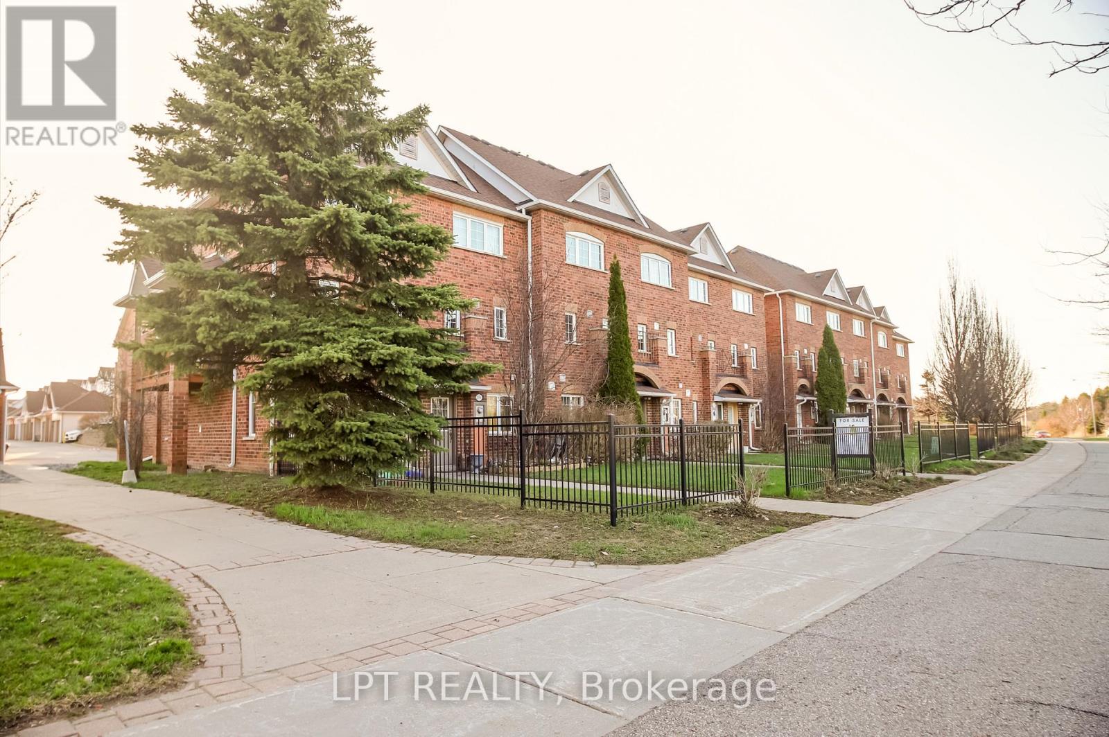 36 - 1378 Meadowvale Road, Toronto, Ontario  M1B 5Z4 - Photo 33 - E13038650