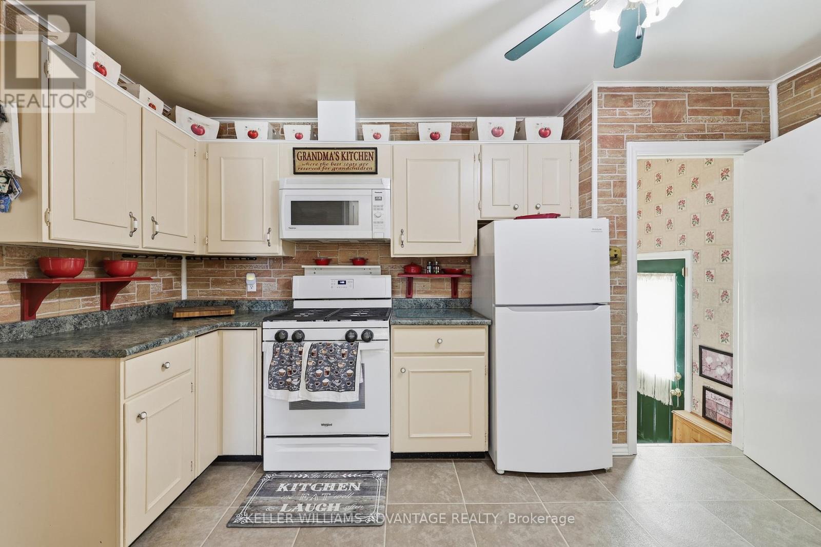 2347 Hancock Road, Clarington, Ontario  L1E 2M3 - Photo 10 - E13038656