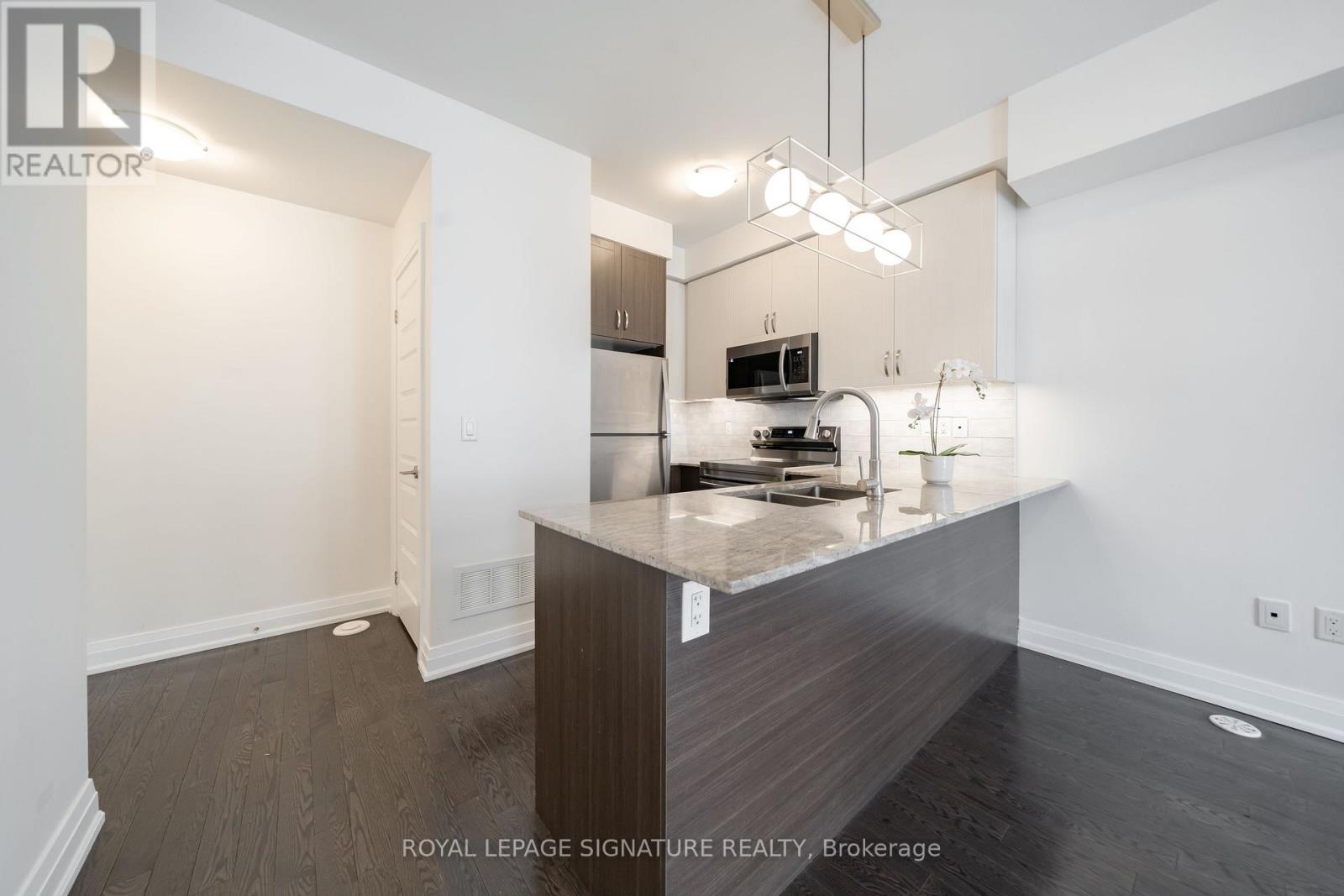 13 - 11 Eldora Avenue, Toronto, Ontario  M2M 0B5 - Photo 7 - C13035628