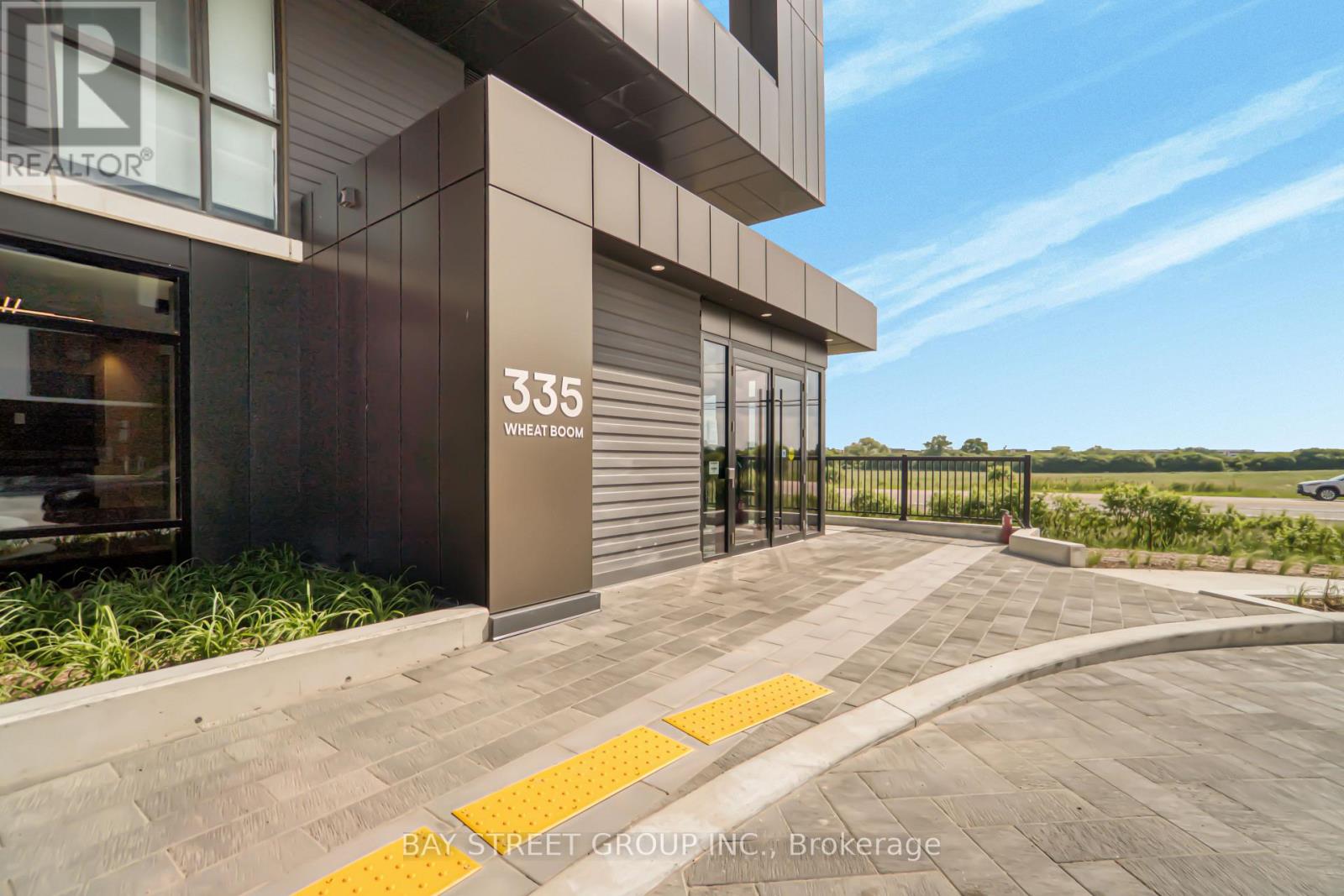 1809 - 335 Wheat Boom Drive, Oakville, Ontario  L6H 7Y1 - Photo 3 - W12838942