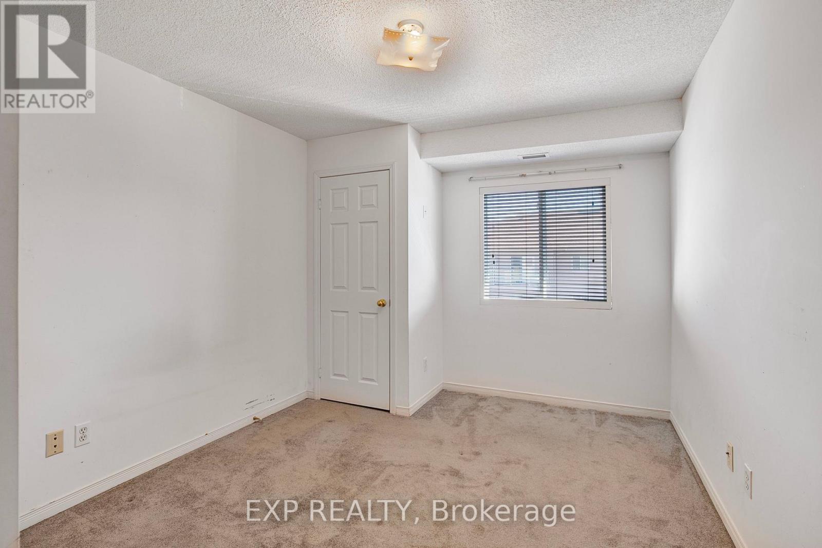 303 - 107 Bond Street, Orillia, Ontario  L3V 1J7 - Photo 15 - S13038602