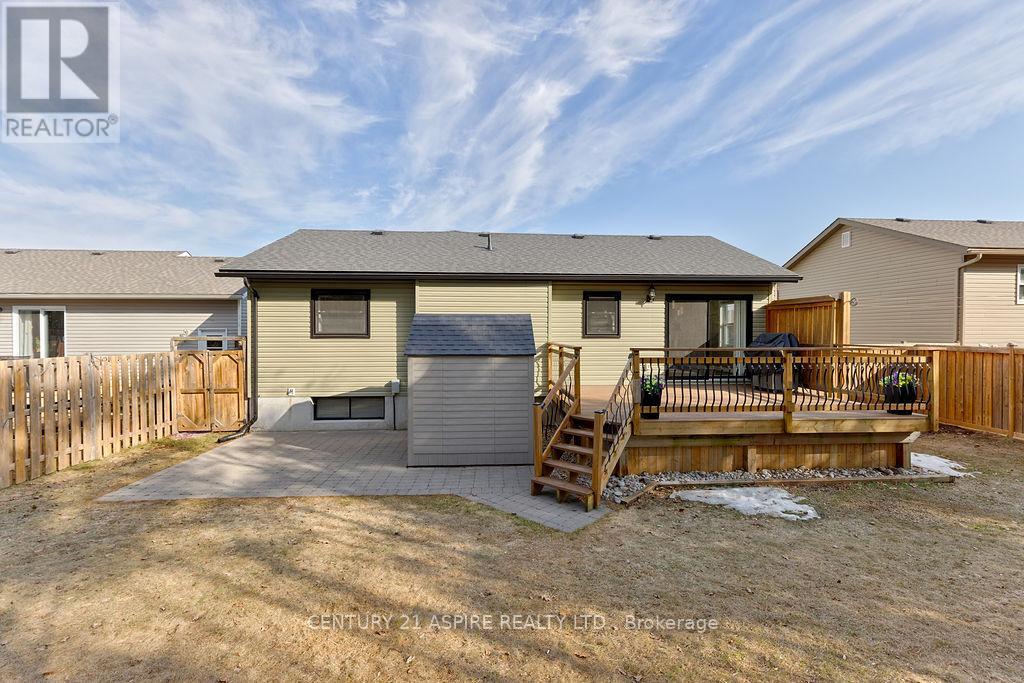 43 Dustin Drive, Petawawa, Ontario  K8H 0G3 - Photo 32 - X13034204