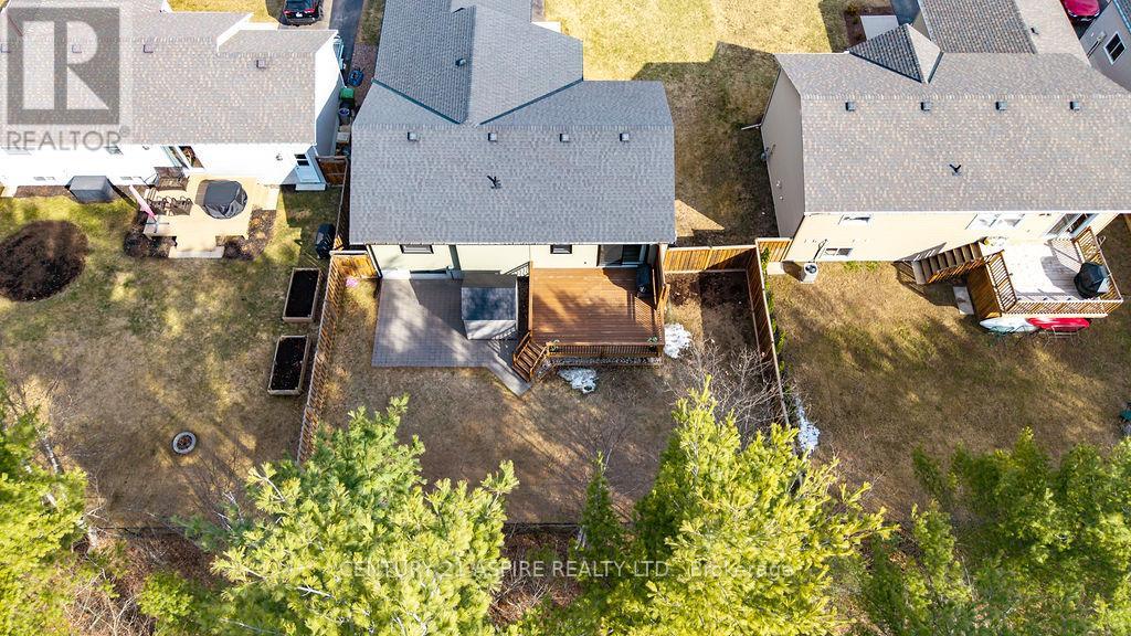 43 Dustin Drive, Petawawa, Ontario  K8H 0G3 - Photo 37 - X13034204