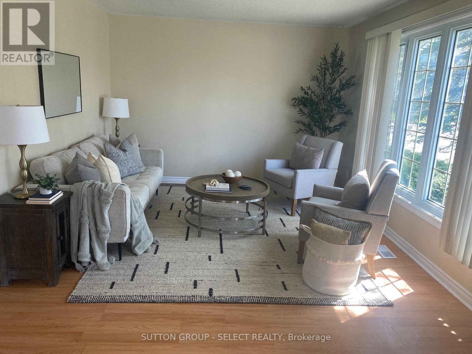 7 Arva Court, Strathroy-Caradoc, Ontario  N7G 3R5 - Photo 3 - X13034126