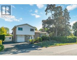 2221 CIRCLE PLACE, Ottawa, Ontario