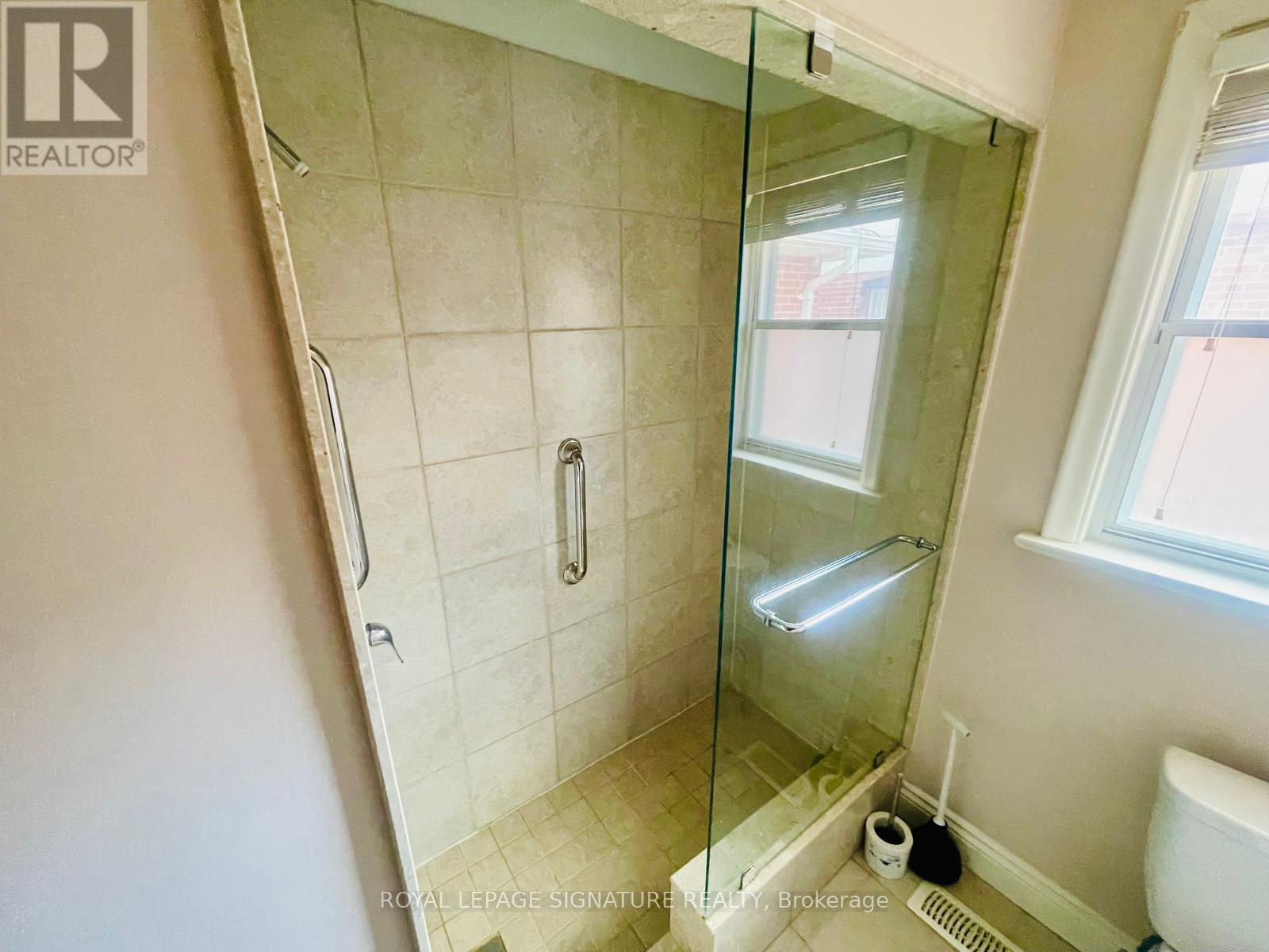7 Placid Road, Toronto, Ontario  M8Z 4A3 - Photo 15 - W13038636