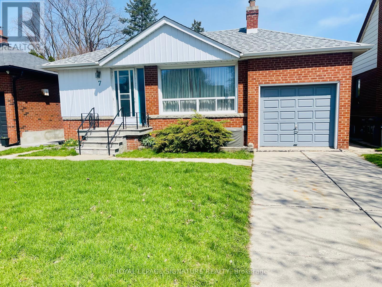 7 Placid Road, Toronto, Ontario  M8Z 4A3 - Photo 29 - W13038636