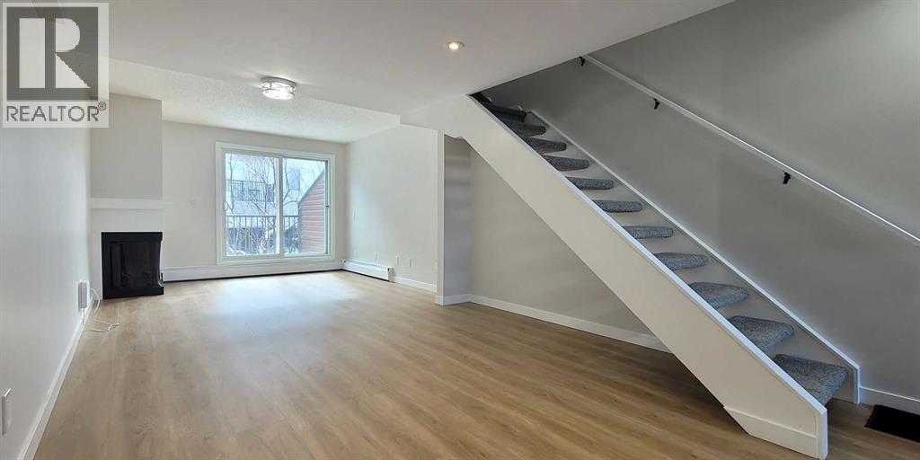 29, 2400 15 Street SW, Calgary, Alberta  T2T 5S3 - Photo 4 - A2293156