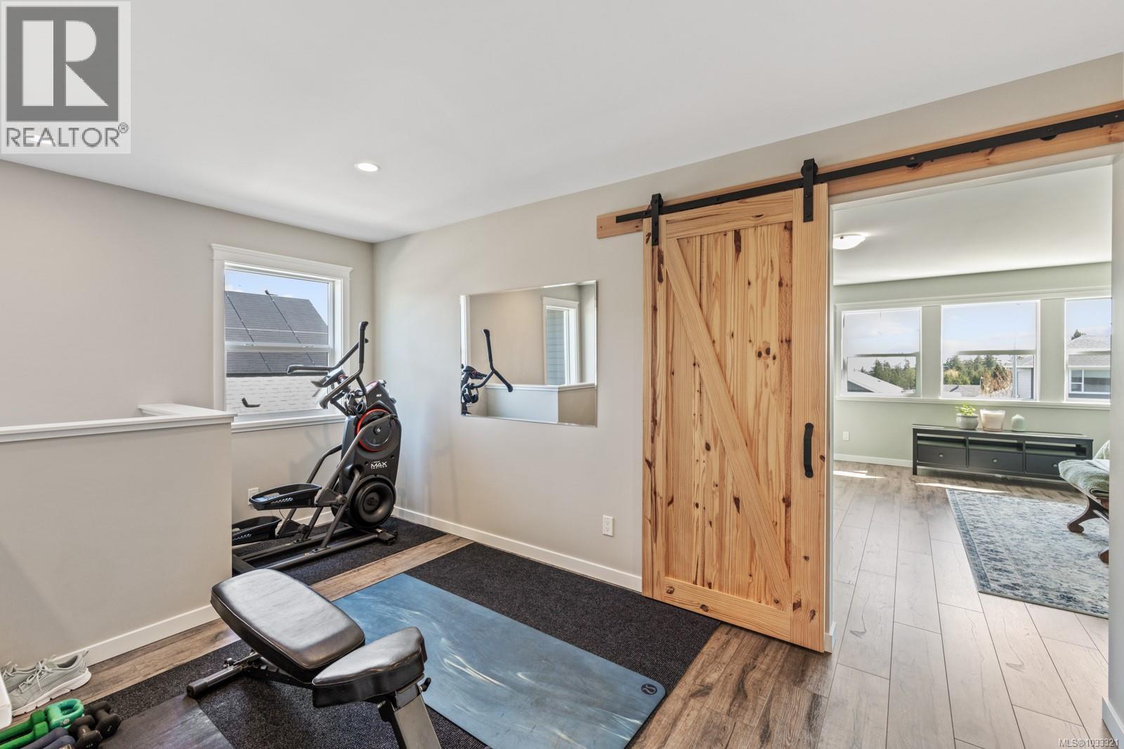 3349 Bolton St, Cumberland, British Columbia  V0R 1S0 - Photo 46 - 1033321