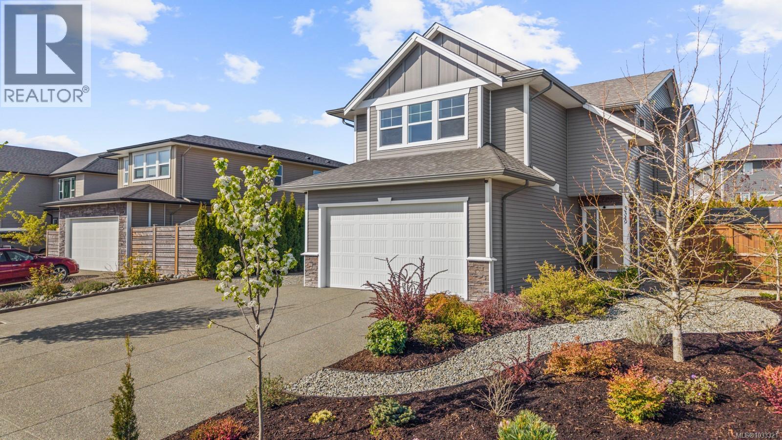 3349 Bolton St, Cumberland, British Columbia  V0R 1S0 - Photo 70 - 1033321