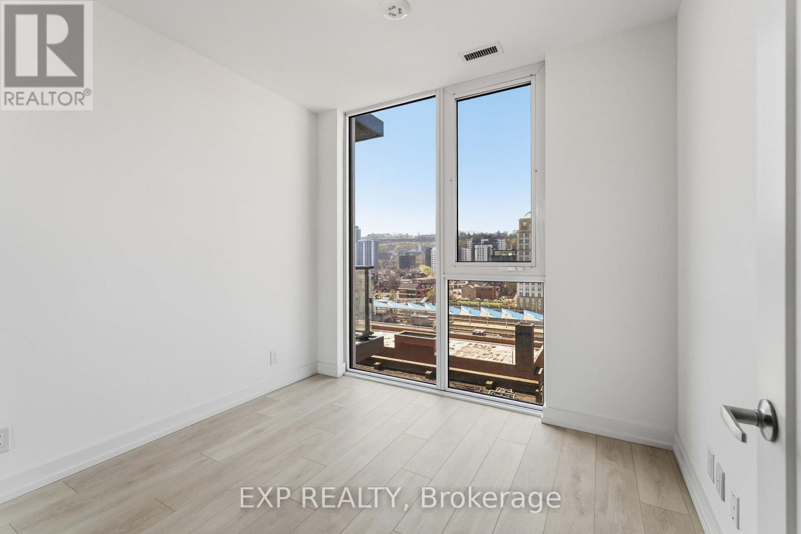 1025 - 75 James Street S, Hamilton, Ontario  L8P 4V8 - Photo 8 - X13038562