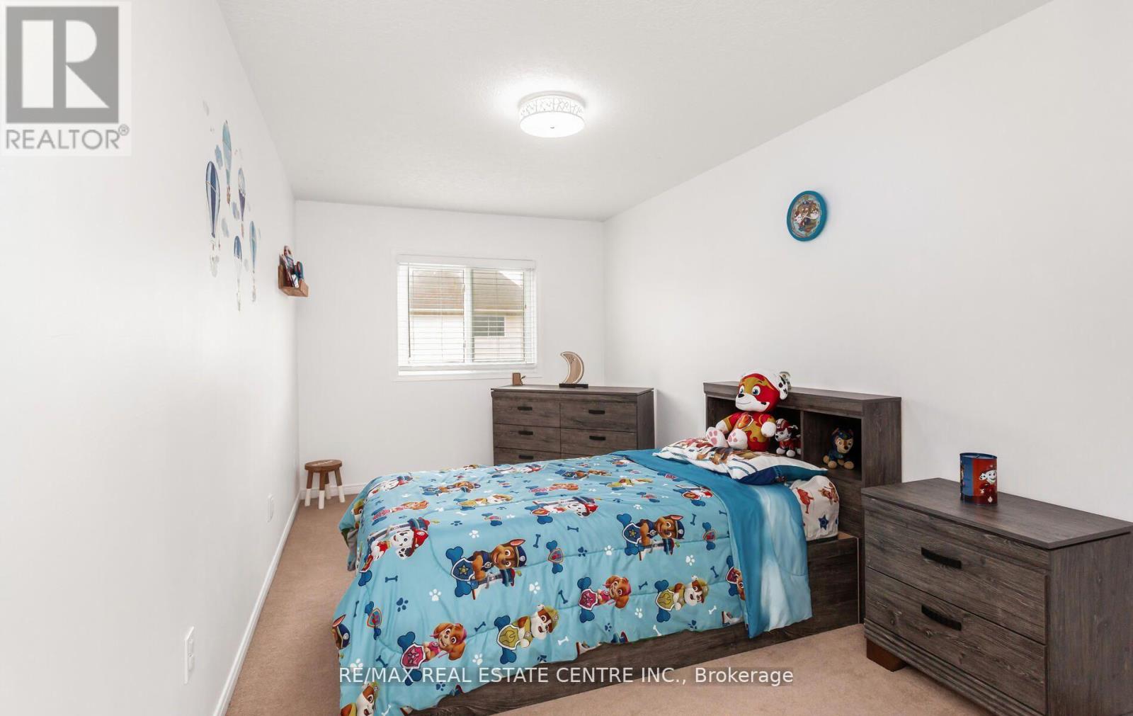 230 Sophia Crescent, Kitchener, Ontario  N2R 1X8 - Photo 33 - X13038644