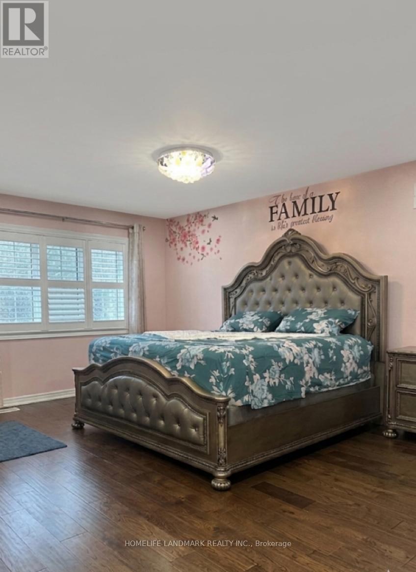 118 Bridlewood Boulevard, Whitby, Ontario  L1R 0N2 - Photo 5 - E12986858