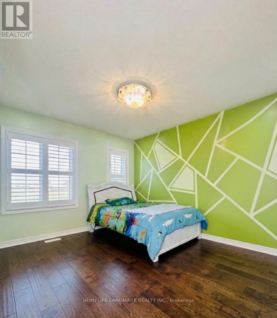 118 Bridlewood Boulevard, Whitby, Ontario  L1R 0N2 - Photo 6 - E12986858