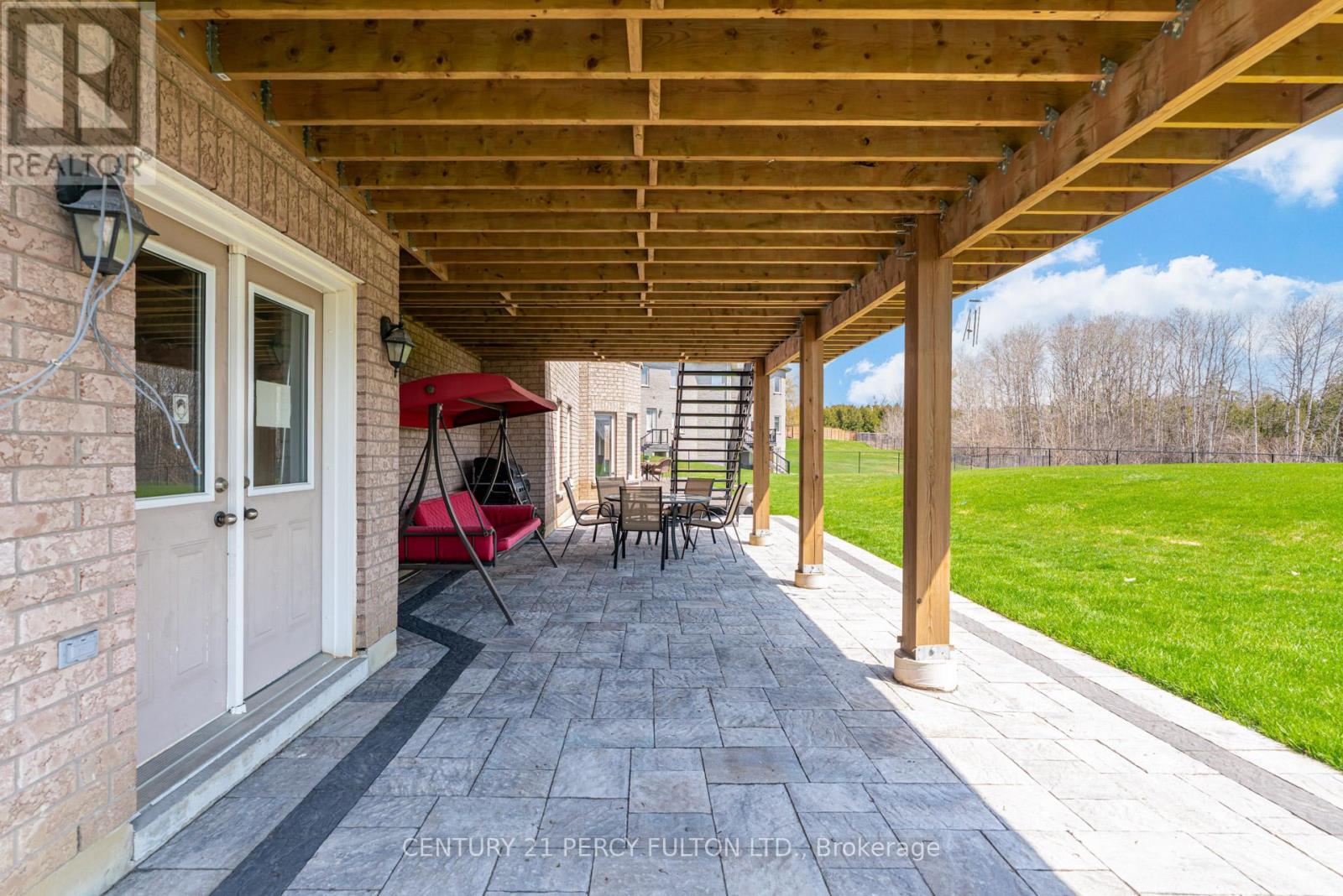 5121 Tom Thomson Court, Pickering, Ontario  L1Y 0A1 - Photo 10 - E13038522