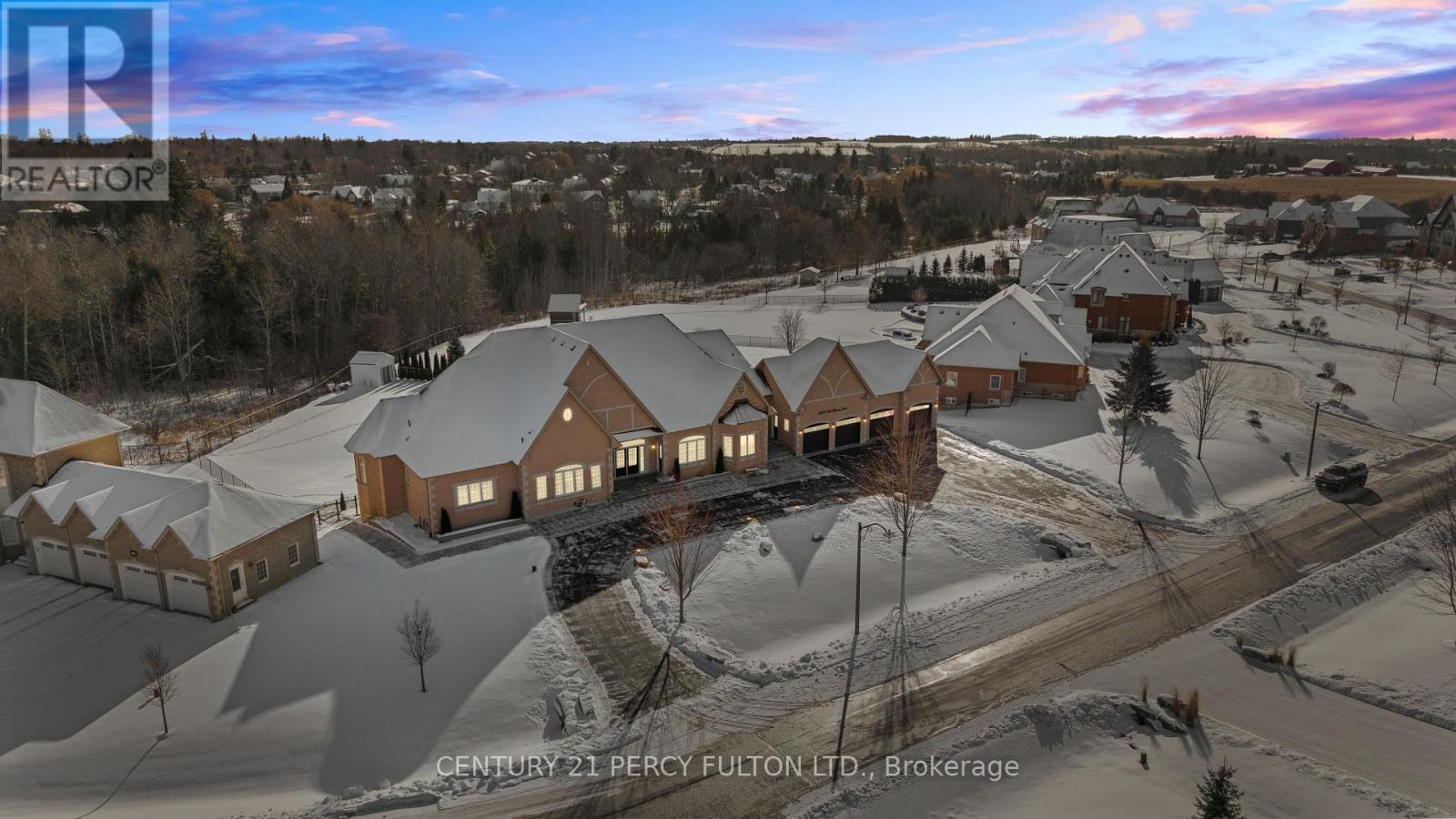 5121 Tom Thomson Court, Pickering, Ontario  L1Y 0A1 - Photo 6 - E13038522