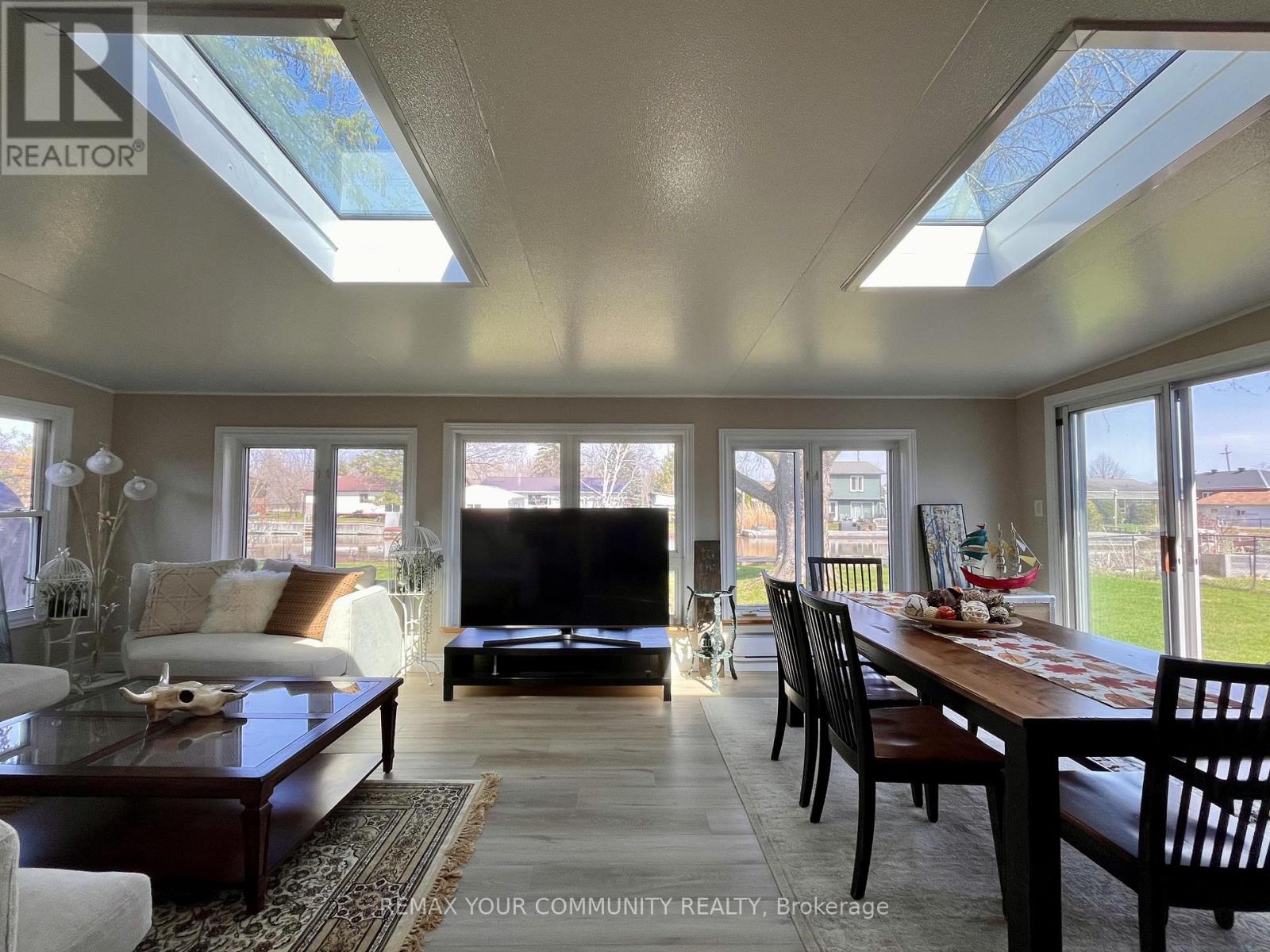 37 Canal Street, Georgina, Ontario  L4P 1K6 - Photo 25 - N13017942