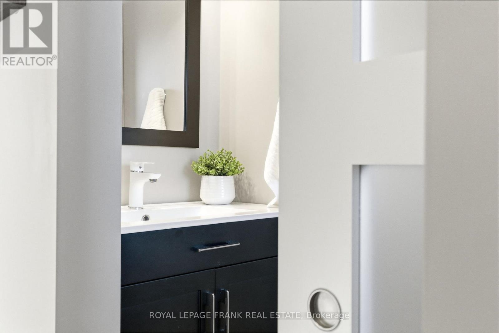 9 Royal Pines Court, Clarington, Ontario  L1C 4P4 - Photo 27 - E12952426