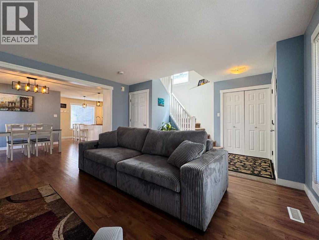 86 Riverstone Boulevard W, Lethbridge, Alberta  T1K 7X5 - Photo 6 - A2304062