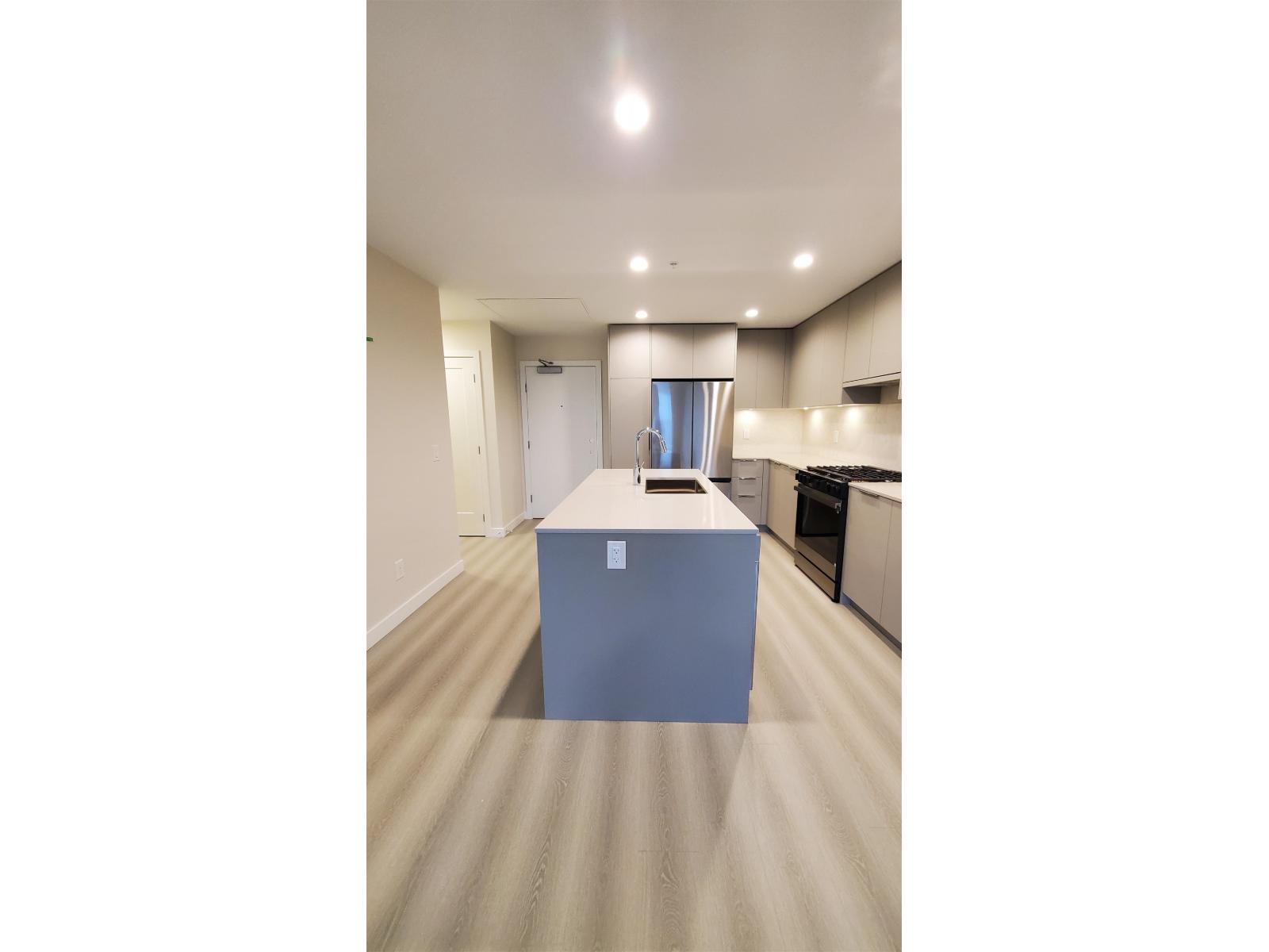 B315 20049 82 Avenue, Langley, British Columbia  V2Y 4A6 - Photo 2 - R3115282