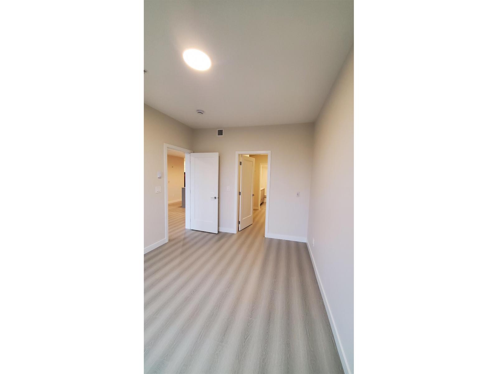 B315 20049 82 Avenue, Langley, British Columbia  V2Y 4A6 - Photo 11 - R3115282