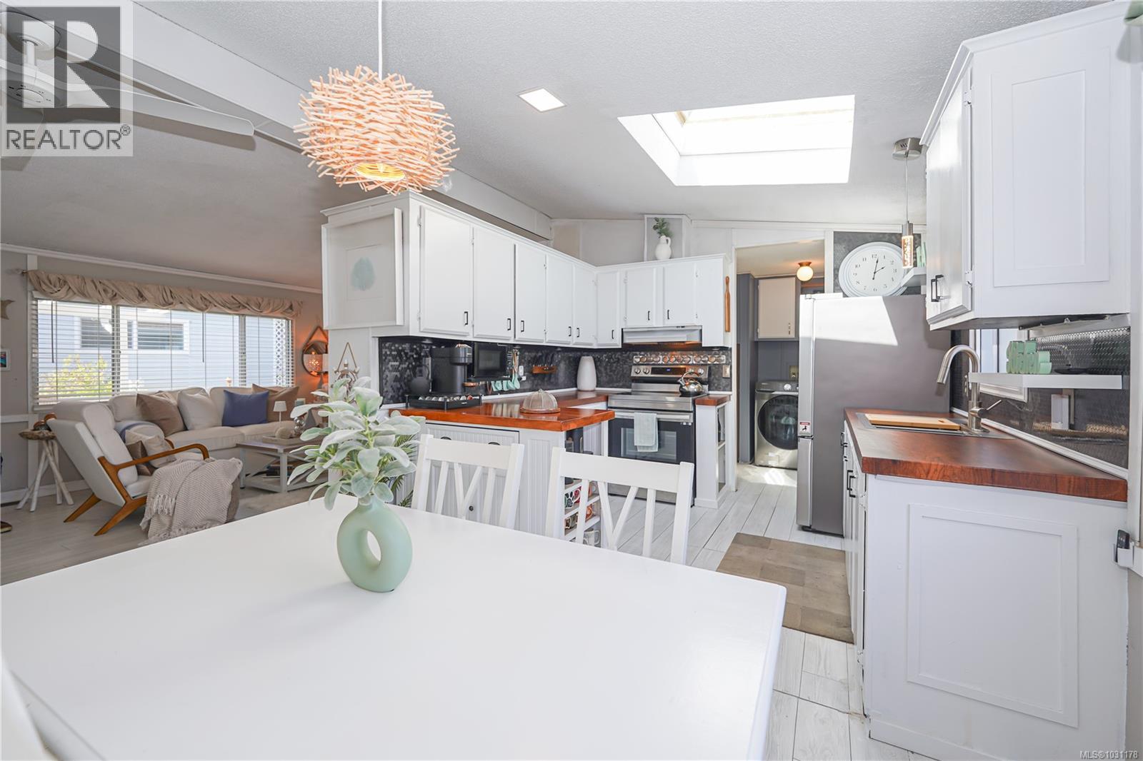 33 7701 Central Saanich Rd, Central Saanich, British Columbia  V8M 1X3 - Photo 14 - 1031178