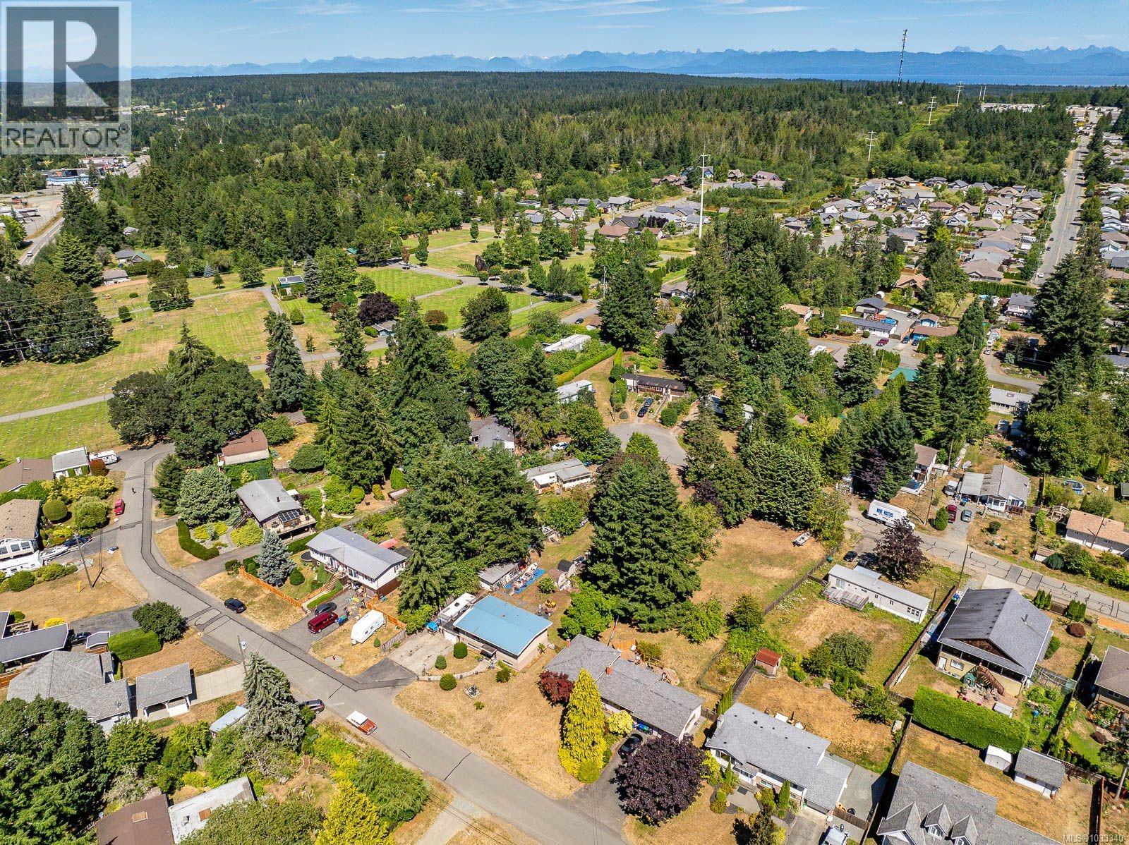 4732 Oakridge Dr, Courtenay, British Columbia  V9N 6A8 - Photo 34 - 1033340