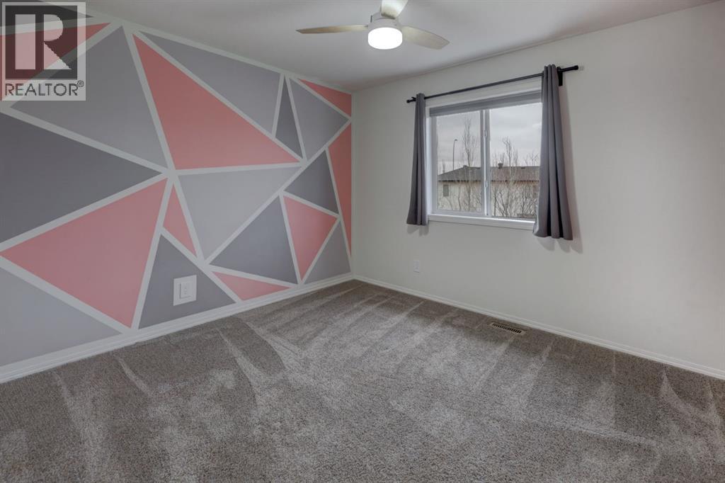 233 Luxstone Road Sw, Airdrie, Alberta  T4B 0K5 - Photo 17 - A2296582