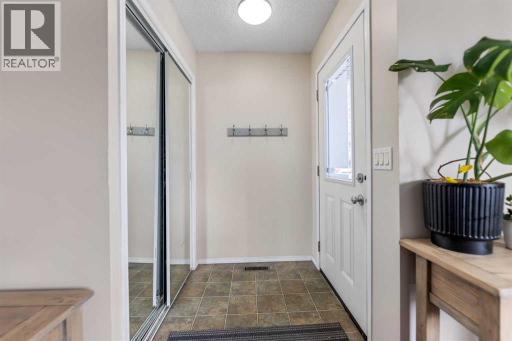 1607 Summerfield Boulevard, Airdrie, Alberta  T4B 1C7 - Photo 3 - A2298643