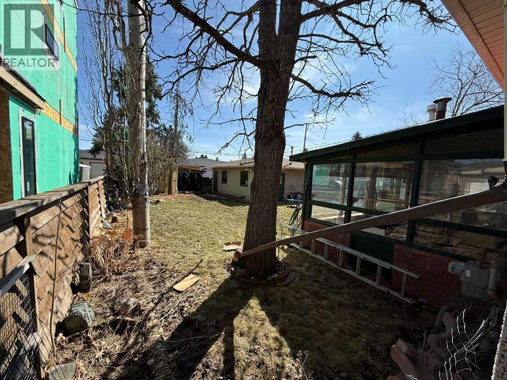 2716 45 Street Sw, Calgary, Alberta  T3E 3T4 - Photo 4 - A2301495