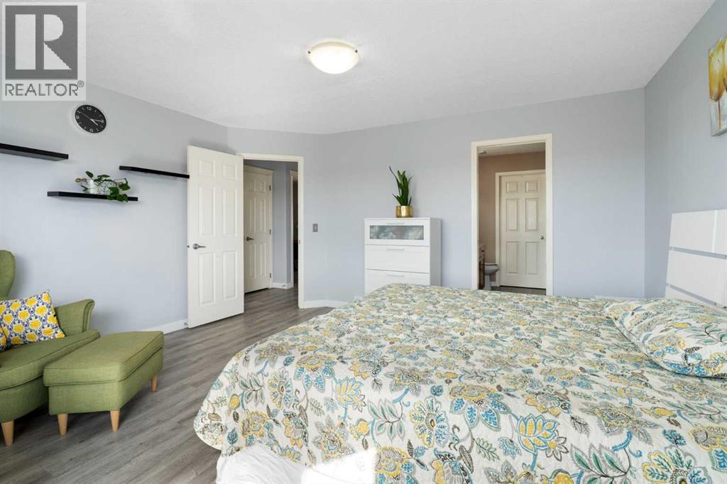 57 Bridlecrest Court SW, Calgary, Alberta  T2Y 5J3 - Photo 40 - A2304644