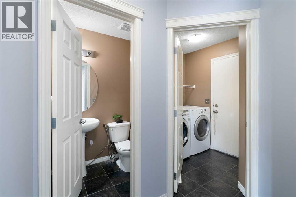 57 Bridlecrest Court SW, Calgary, Alberta  T2Y 5J3 - Photo 22 - A2304644