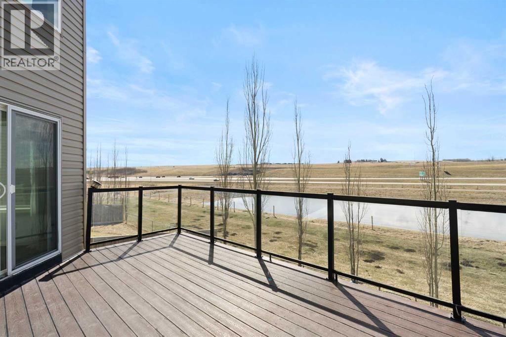 57 Bridlecrest Court SW, Calgary, Alberta  T2Y 5J3 - Photo 2 - A2304644