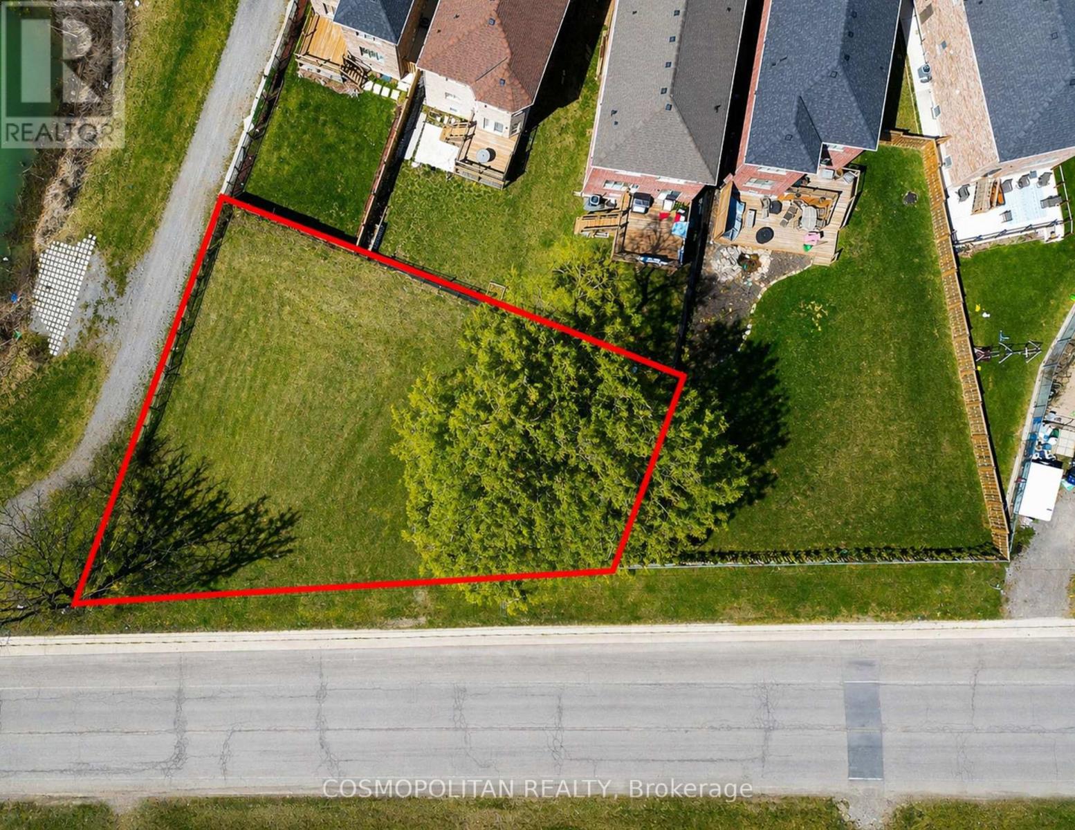 1518 Beaverdams Road, Thorold, Ontario  L2V 4A4 - Photo 2 - X13038684