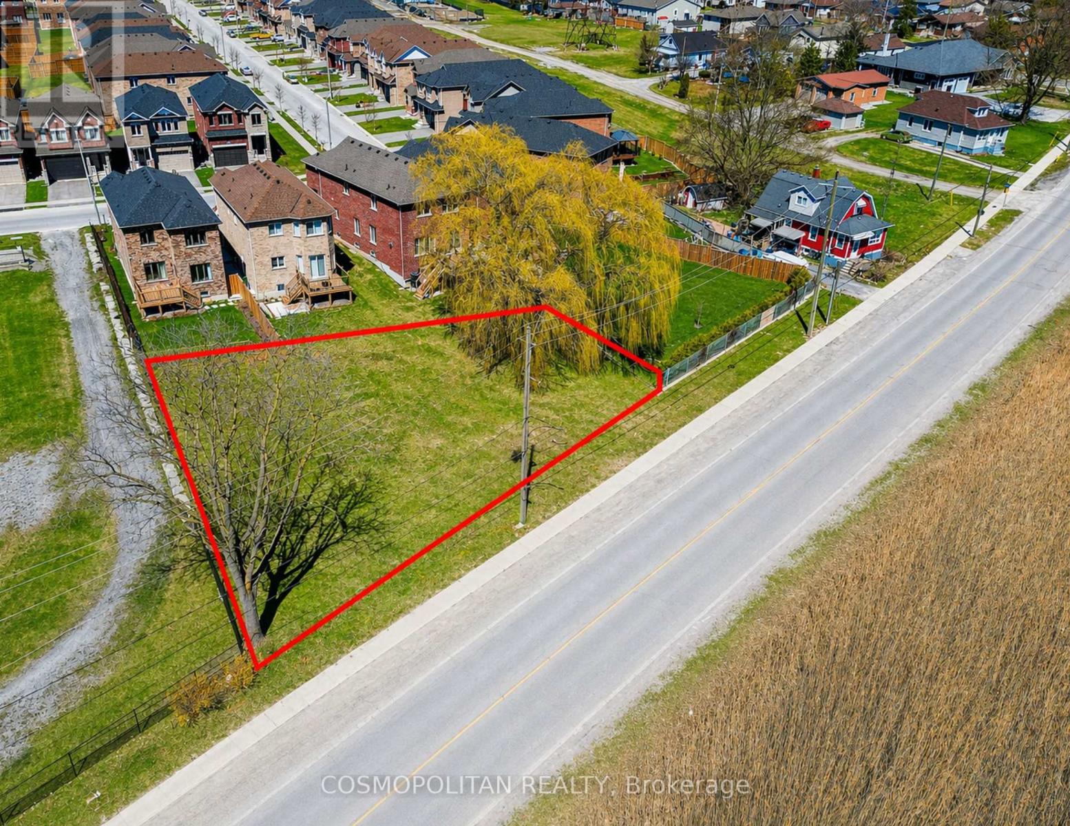 1518 Beaverdams Road, Thorold, Ontario  L2V 4A4 - Photo 3 - X13038684