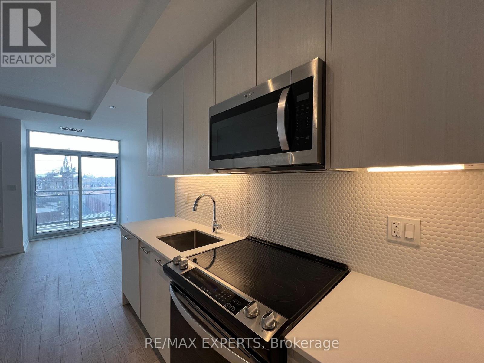 413 - 286 Main Street, Toronto, Ontario  M4C 0B3 - Photo 11 - E12915126