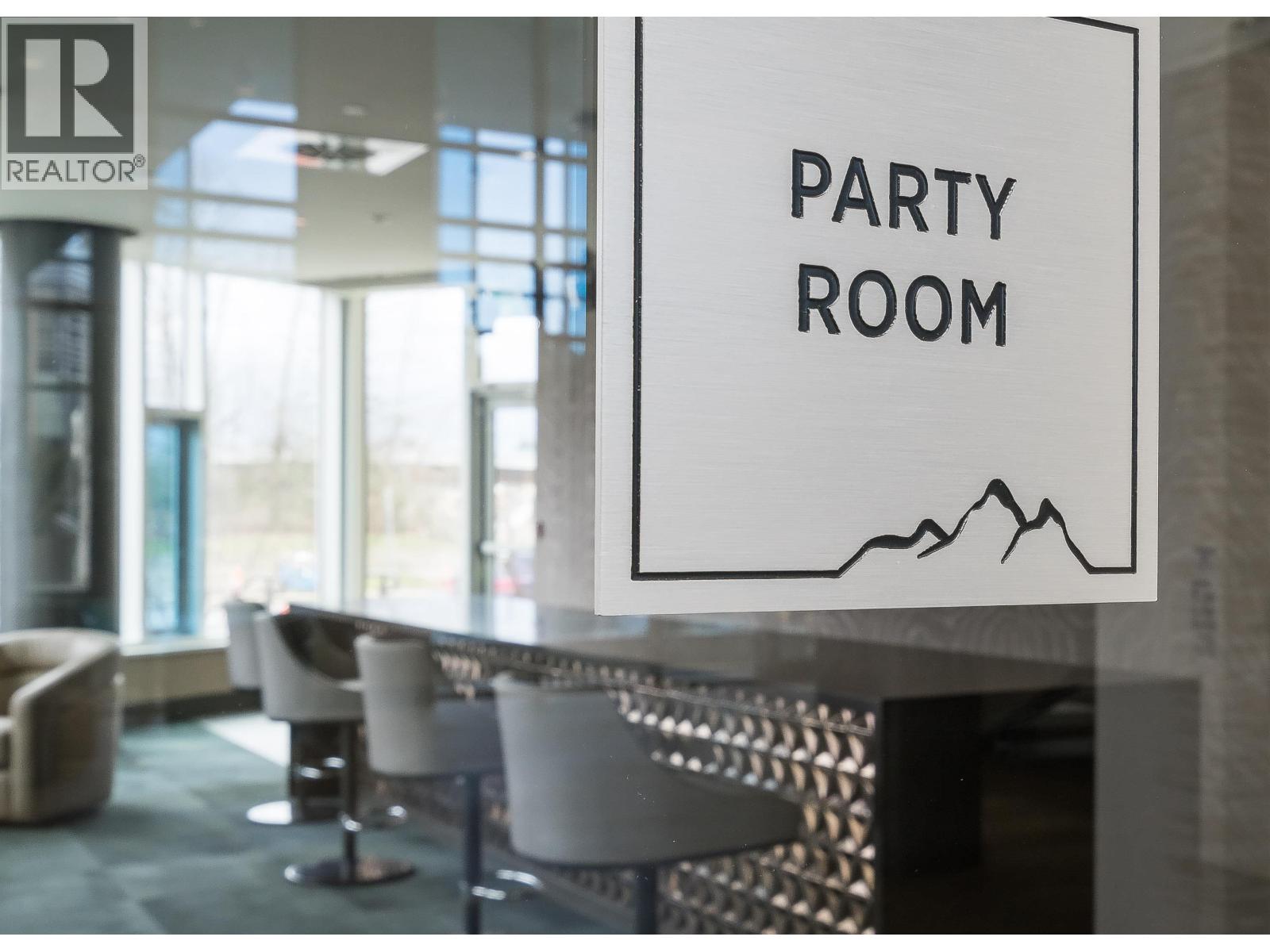 601 1550 Fern Street, North Vancouver, British Columbia  V7J 0A9 - Photo 37 - R3115427