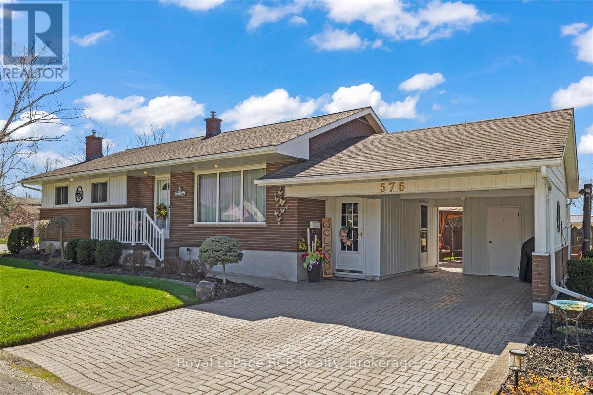 576 17TH AVENUE, hanover, Ontario