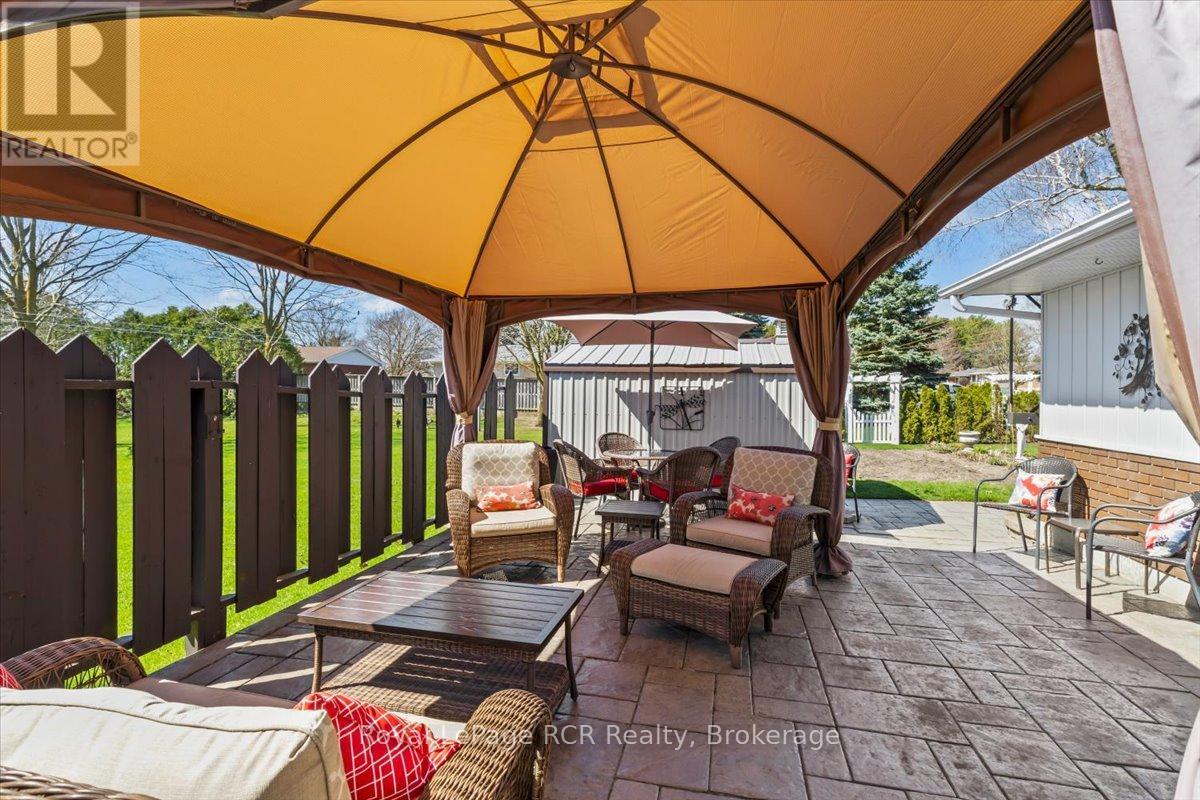 576 17th Avenue, Hanover, Ontario  N4N 3A9 - Photo 32 - X13038696