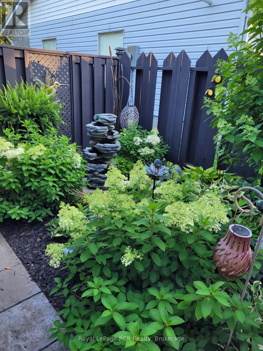 576 17th Avenue, Hanover, Ontario  N4N 3A9 - Photo 43 - X13038696