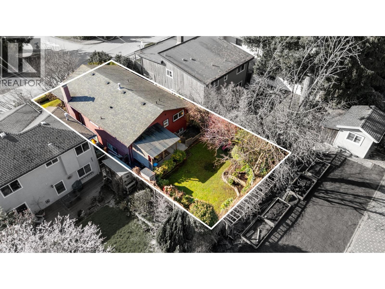 3300 Mahon Avenue, North Vancouver, British Columbia  V7N 3T5 - Photo 36 - R3115417