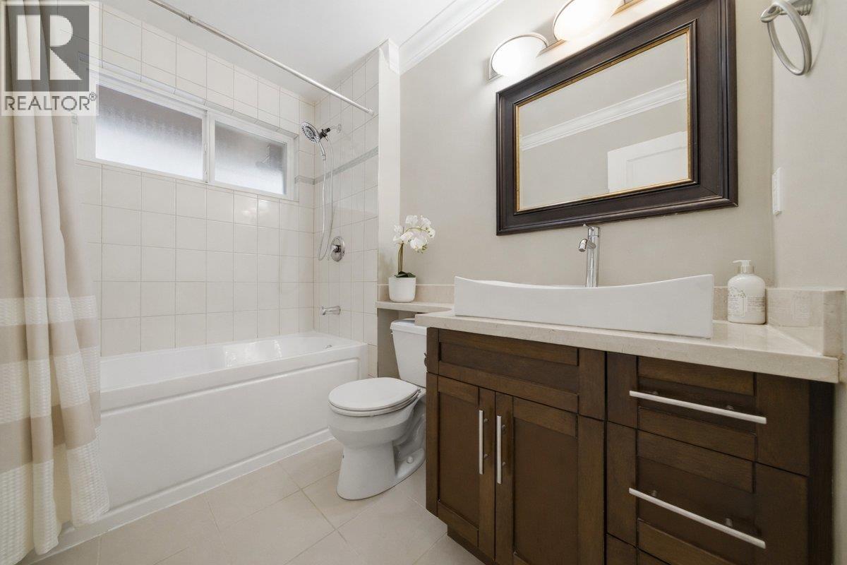 2808 Mccoomb Drive, Coquitlam, British Columbia  V3B 6B3 - Photo 18 - R3115421