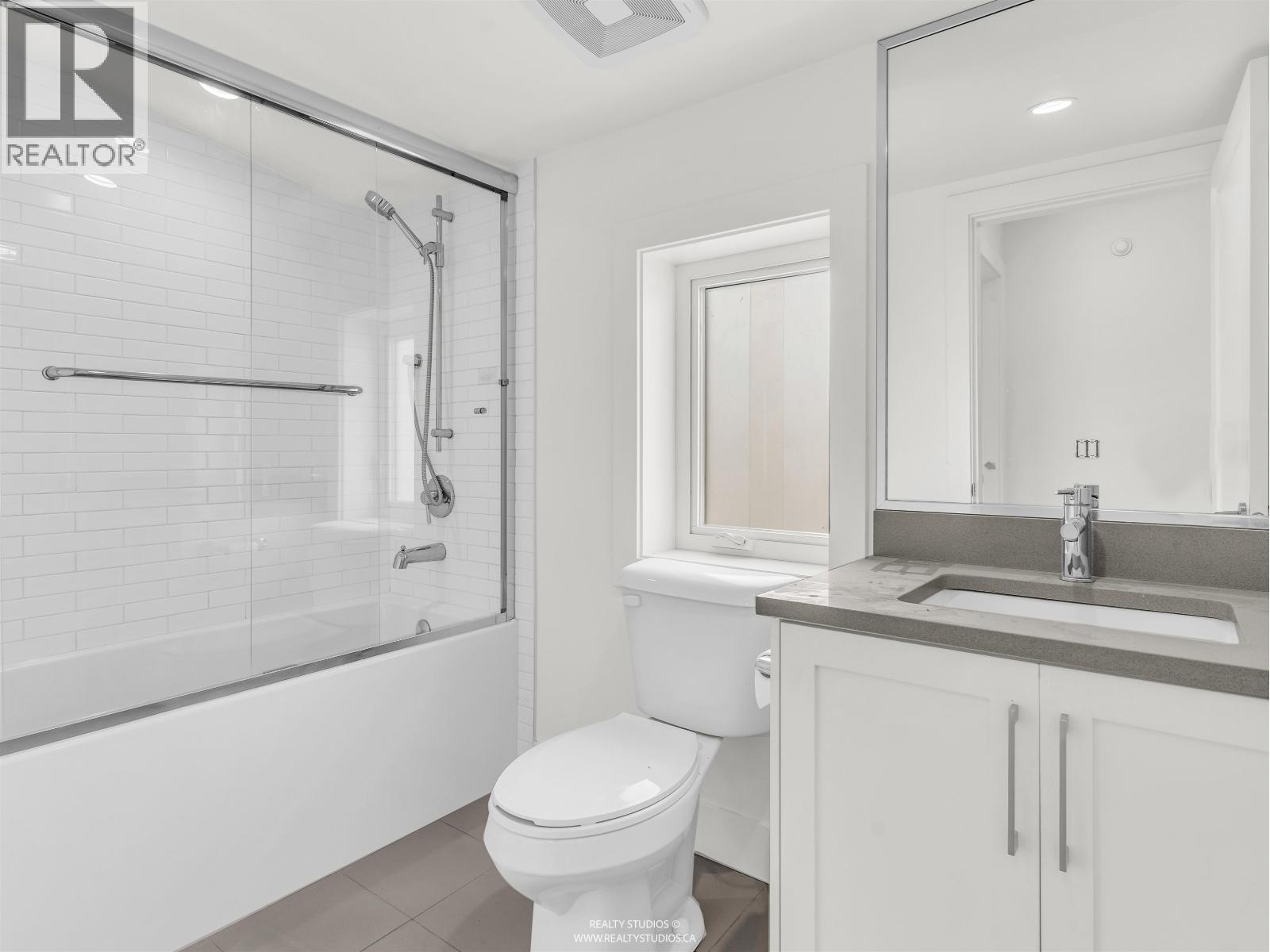 1221 Rossland Street, Vancouver, British Columbia  V5K 4A3 - Photo 34 - R3115428